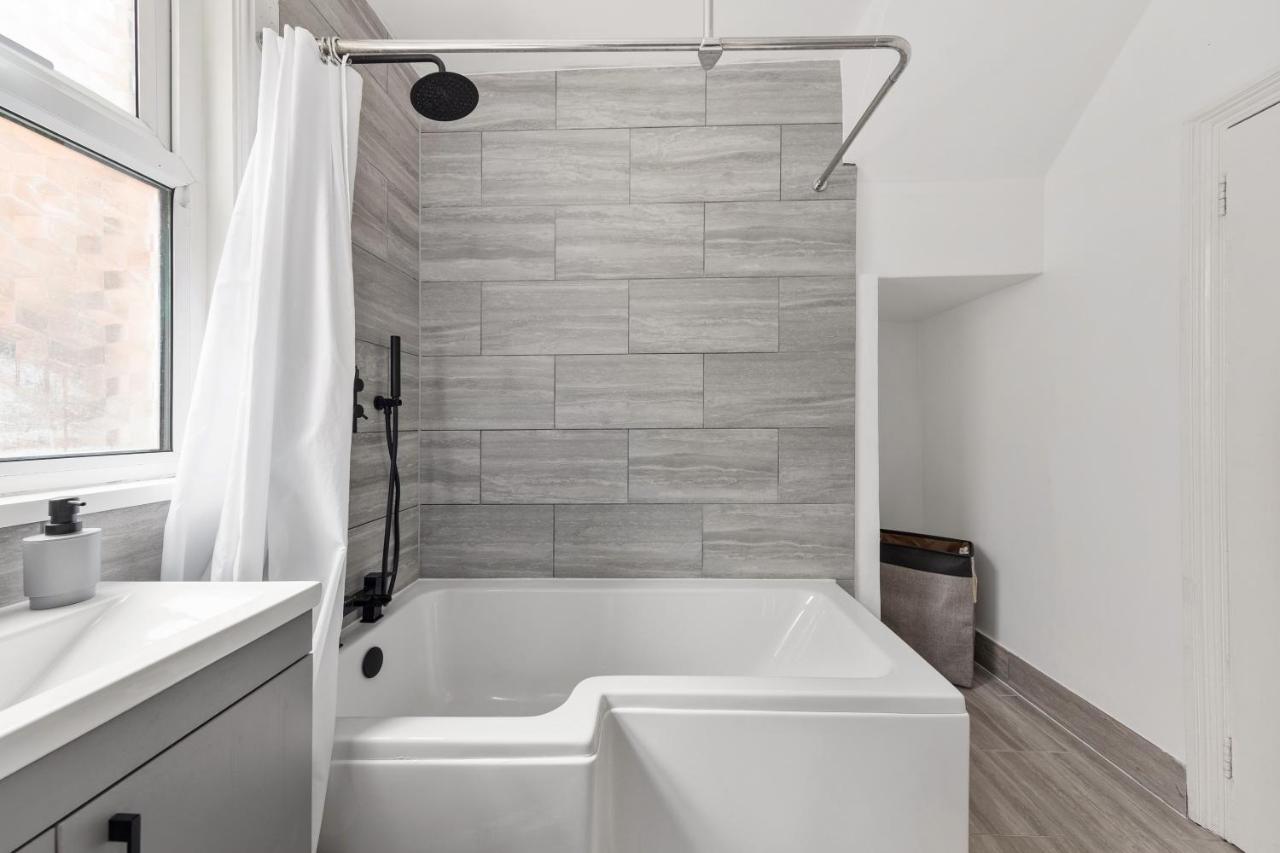 Beautifully Modern 2-Bed Apartment W/Garden Λονδίνο Εξωτερικό φωτογραφία